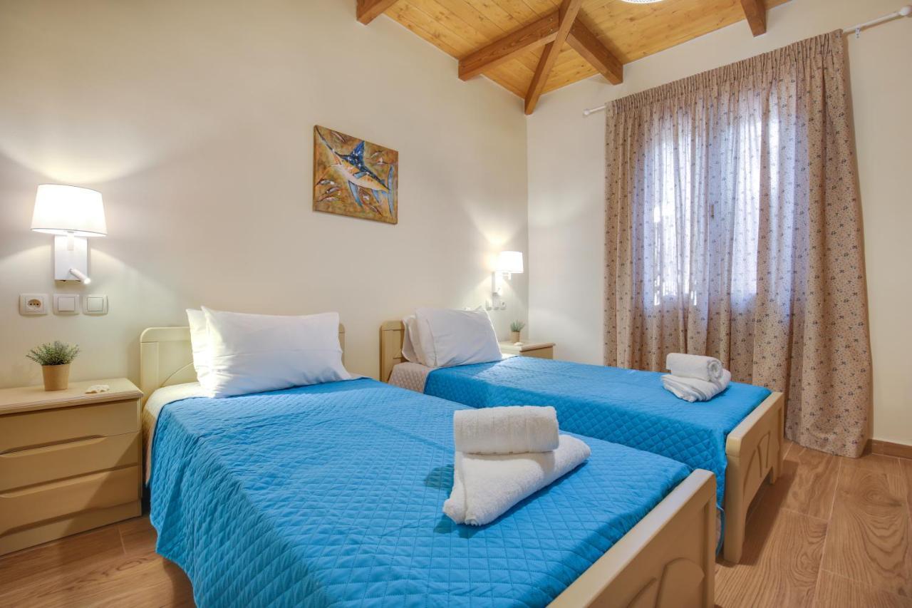 Villa Irene Zola Bagian luar foto