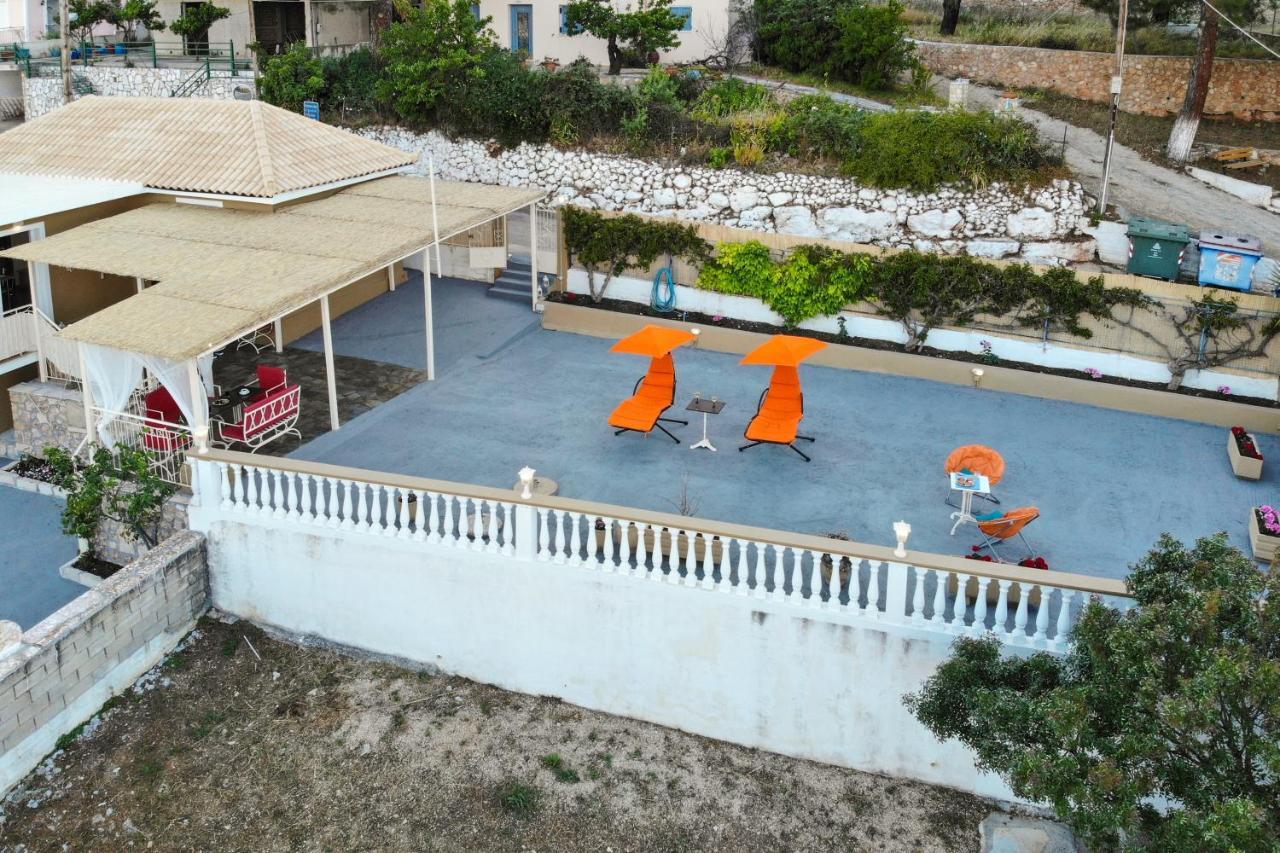 Villa Irene Zola Bagian luar foto